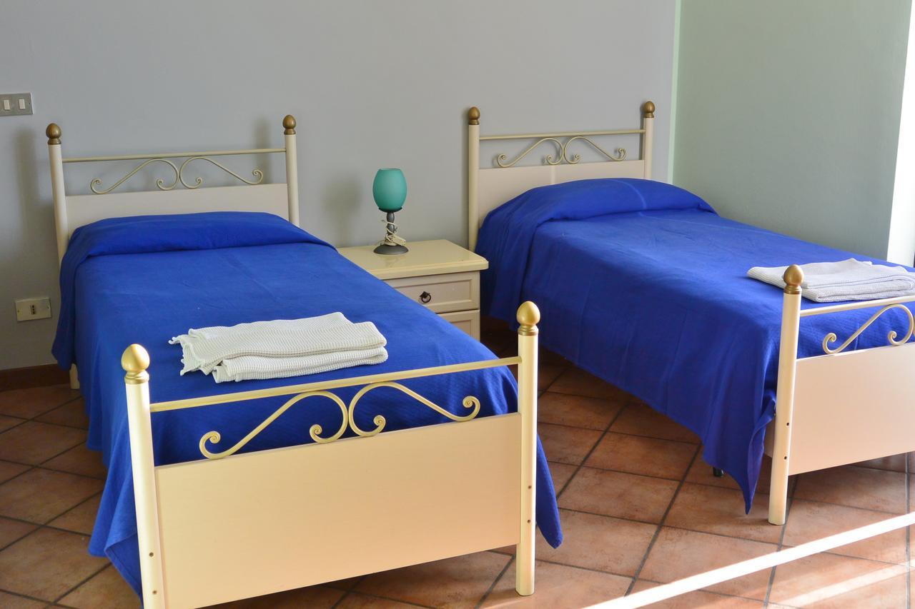 Albergo Escondido Soresina ภายนอก รูปภาพ