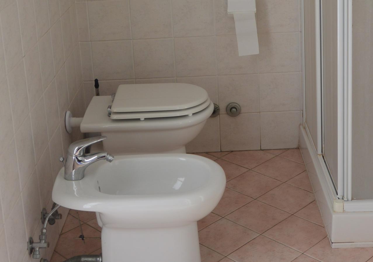 Albergo Escondido Soresina ภายนอก รูปภาพ